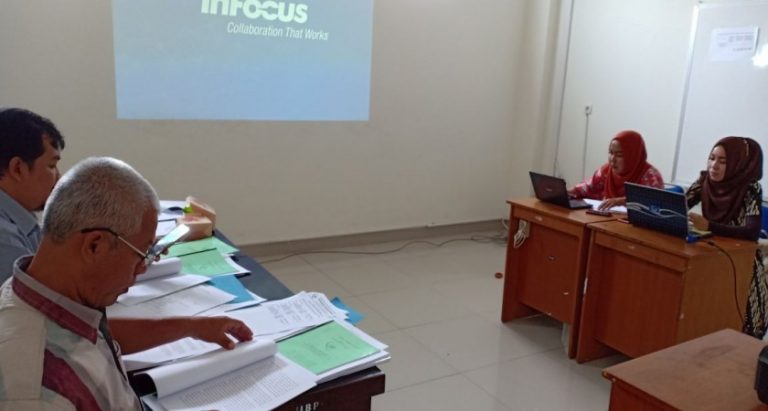 Seminar Hasil Penelitian Tahun 2017