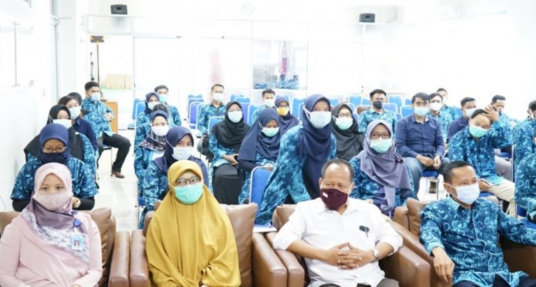 TENDIK UBP KARAWANG DIBEKALI PENGELOLAAN TATA NASKAH DAN KEARSIPAN